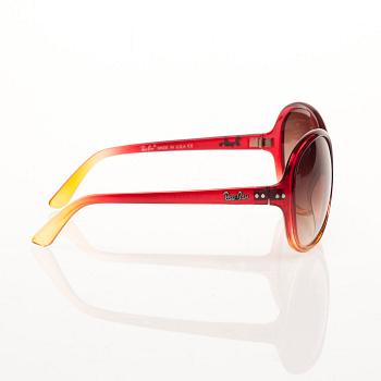 SOLGLASÖGON, Ray-Ban.