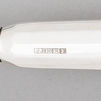 Pekka Piekäinen, Serving cutlery, 7 pcs, silver and stainless steel.