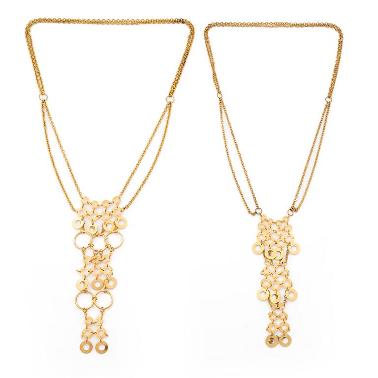 Siv Lagerström two necklaces in yellow metal.