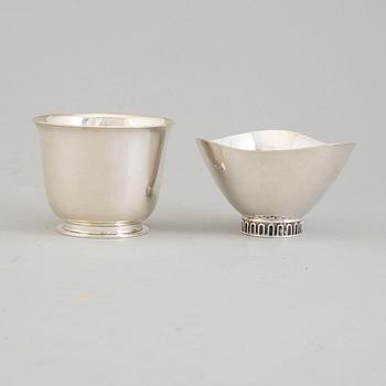 SKÅLAR, 2 st, silver, bland annat Atelier Borgila, Stockholm, 1966.