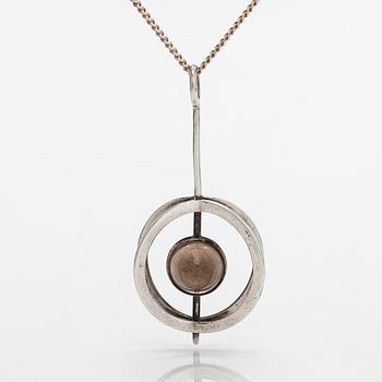 Elis Kauppi, a silver and smoky quartz pendant, Kupittaan Kulta, Turku. With sterling silver chain.