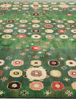 Barbro Nilsson, A CARPET, "Gröna rabatten", knotted pile, ca 329,5 x 229,5  cm, signed AB MMF BN.