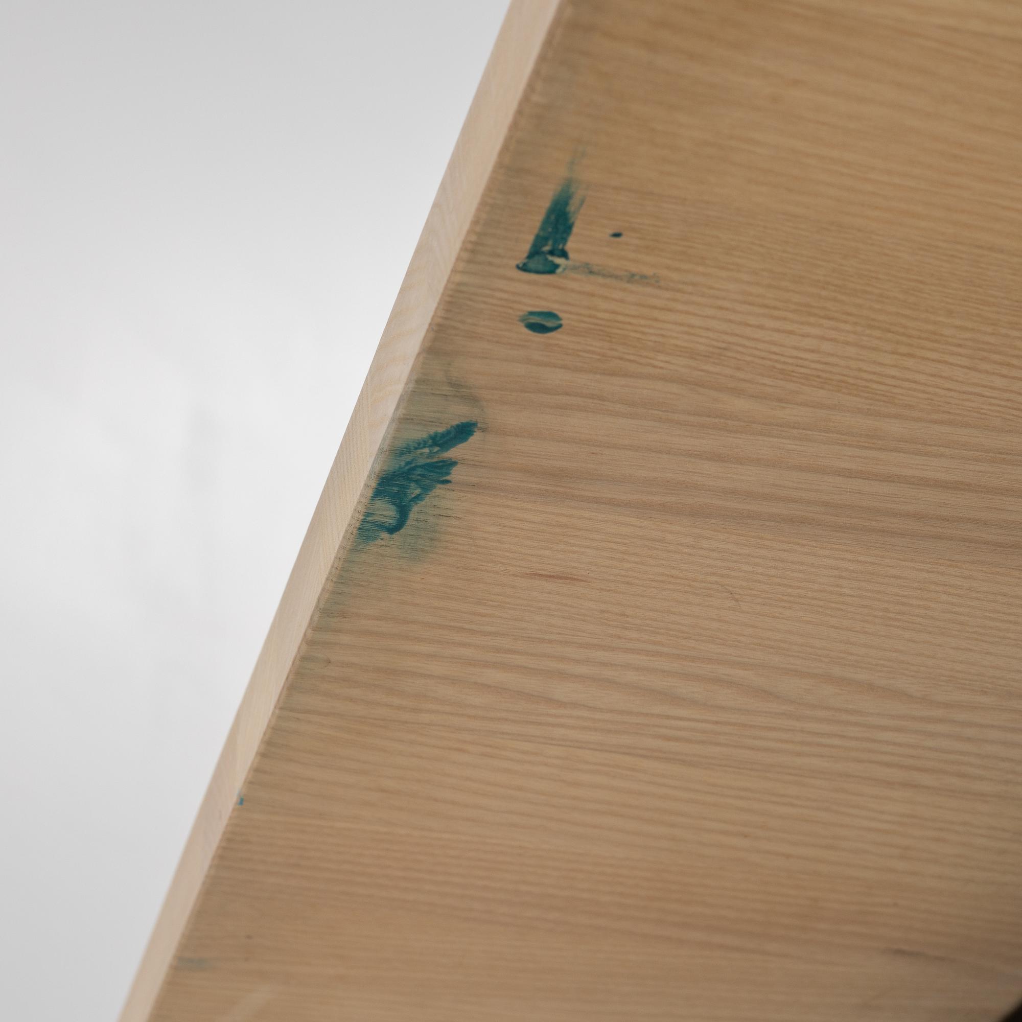 Jonas Bohlin, bord, "Stilla Ask", Gemla, samtida.