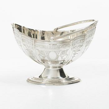 An English silver sweetmeat dish, mark of James Dixon & Sons Ltd, Sheffield, England, 1883.