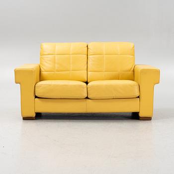 A sofa, Futura, later part of the 20th Century.