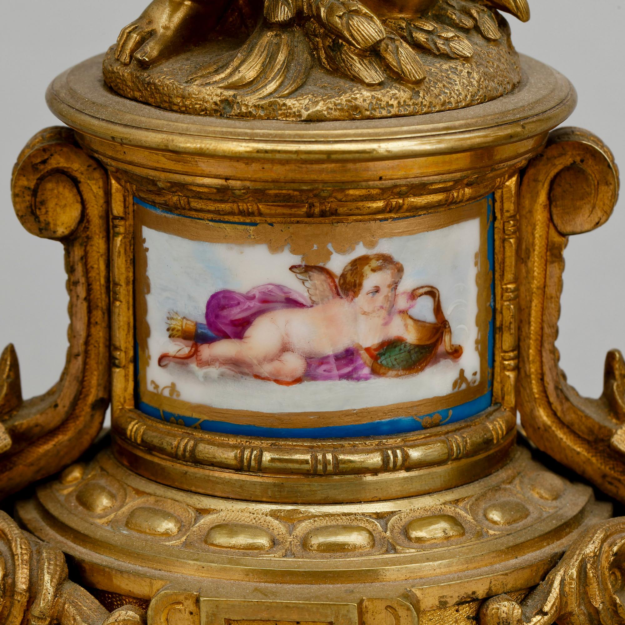 BORDSGARNITYR, 3 delar. Louis XVI-stil, 1800-talets slut.