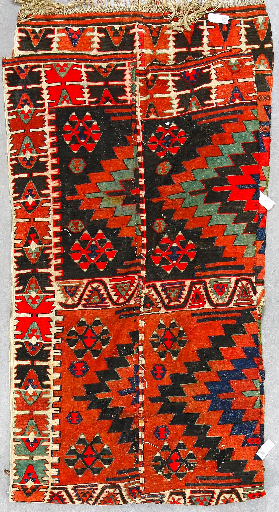 KELIM, Antik, Kaukas, ca 428x114 cm.