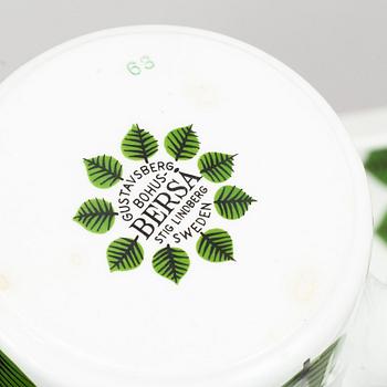 Stig Lindberg, mat- och teservis, porslin, 46 delar, "Berså"
Gustavsberg.