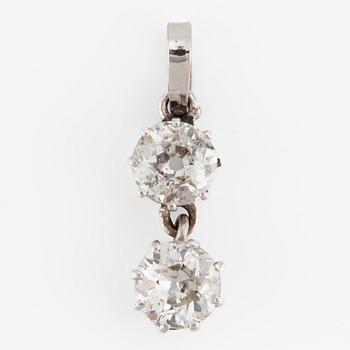 Pendant with two old-cut diamonds.