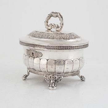 Gustaf Folcker, sockerskrin, silver, senempire, Stockholm 1841.