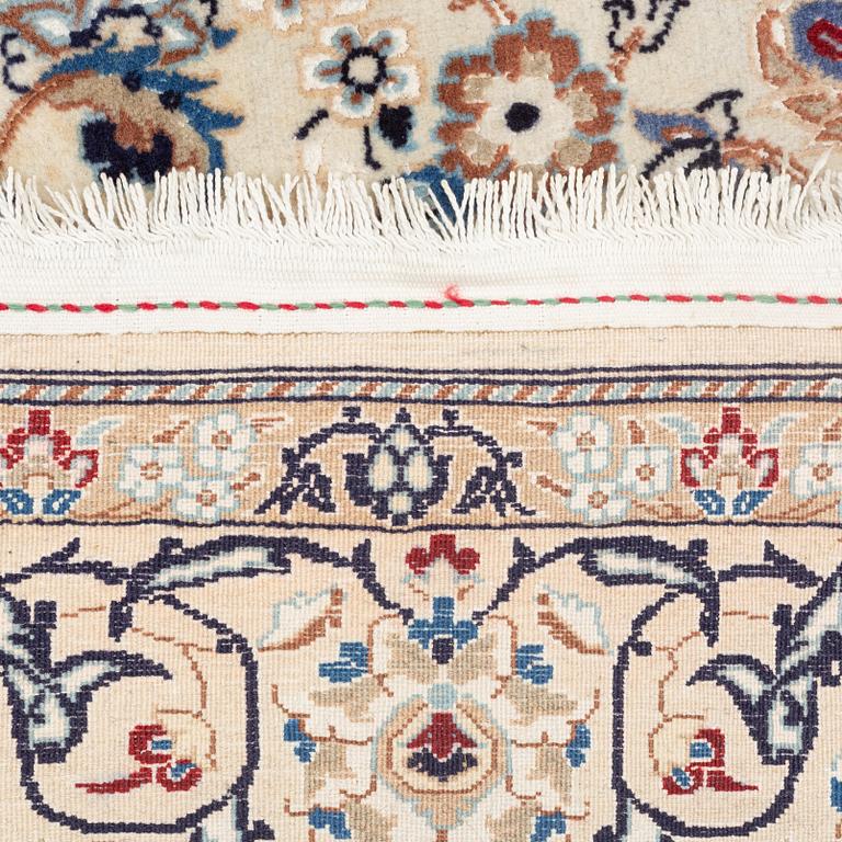 A relief Nain carpet (Souf), part silk, c. 315 x 205 cm.