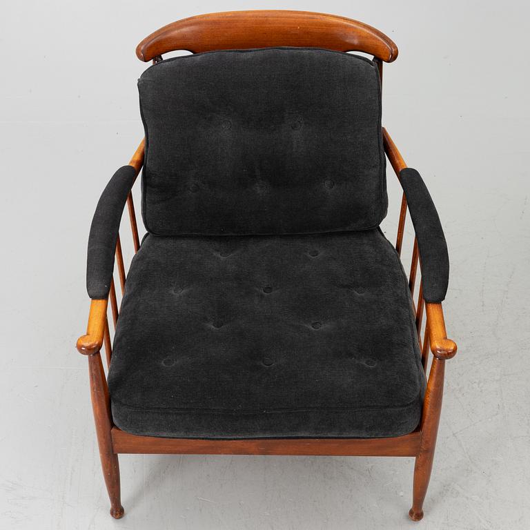 Kerstin Hörlin-Holmquist, A pair of armchairs, 'Skrindan', OPE Möbler, 1960s/70s.