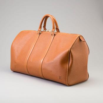A "Keepall 50 epi" weekendbag by Louis Vuitton.