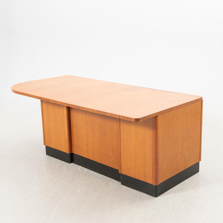 Desk, ASKI AB Swedish Office Furniture Industries, Stockholm, Bodafors, mid-20th century.