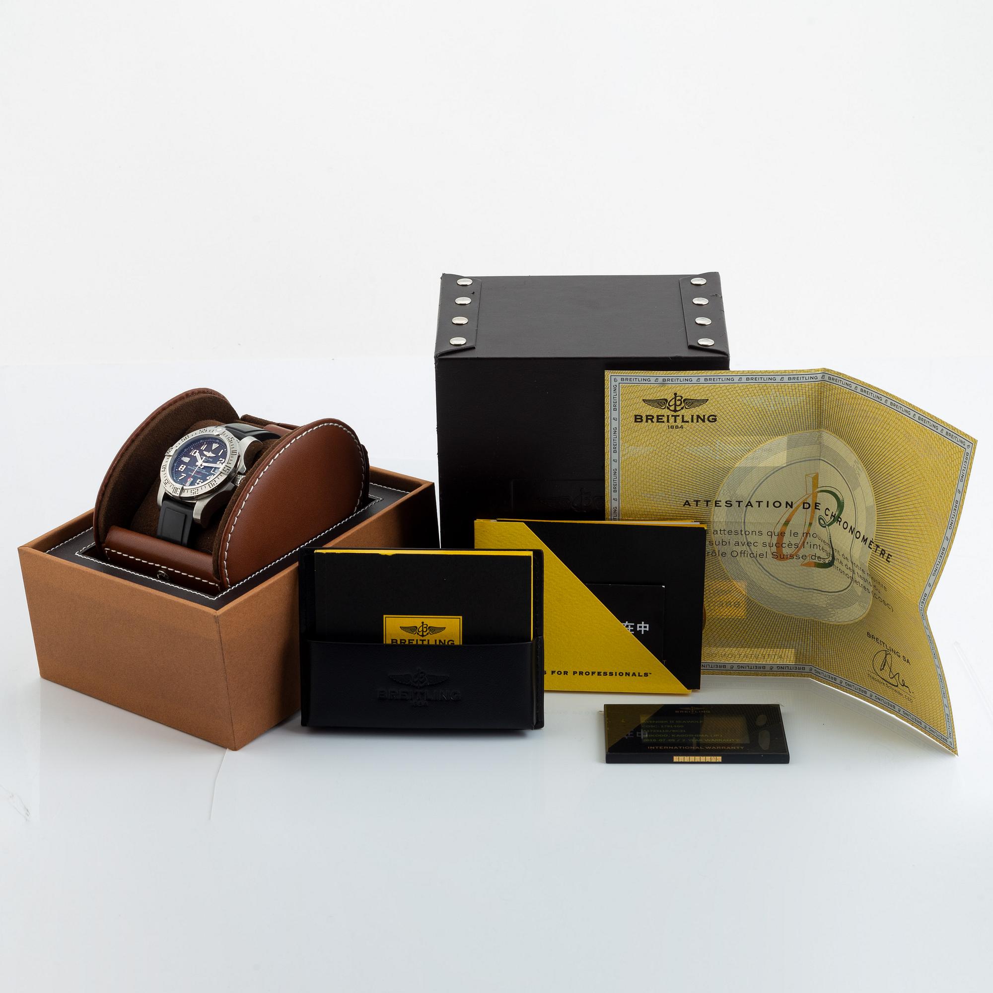 Breitling, Avenger II, Seawolf, wristwatch, 45 mm.