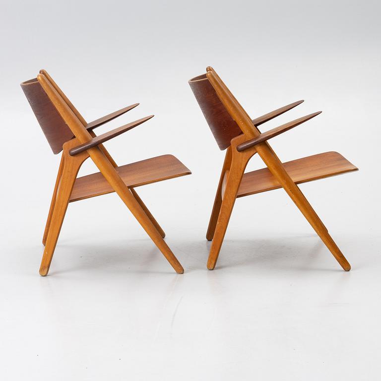 Hans J. Wegner, ett par, fåtöljer, "CH28", Danmark, 1960-tal.