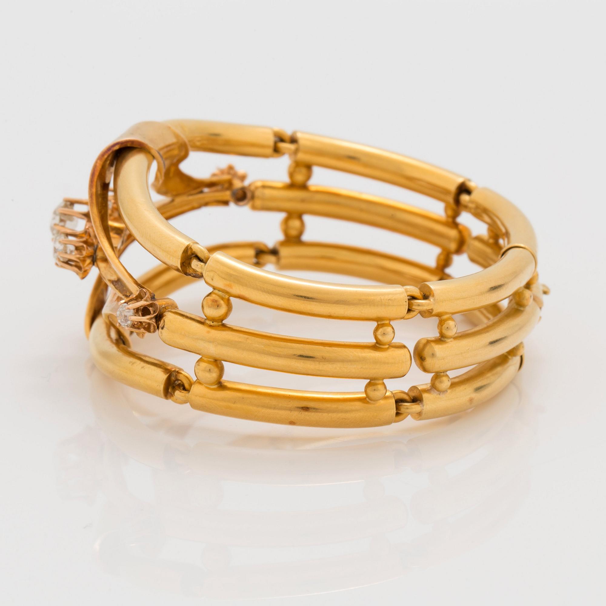 ARMBAND med gammalslipade diamanter totalt ca 1.50 ct. Troligen 1890-tal.