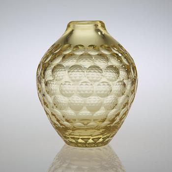 A Vicke Lindstrand glass vase, Kosta.