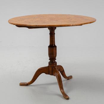 An alder veneered table by J. Sjölin (master 1767-1785).