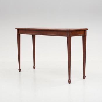 SIDEBOARD, gustaviansk stil, 1900-tal.