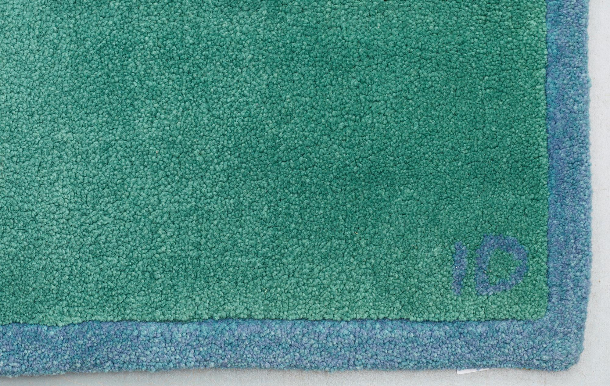 MATTA. Tuftad. 372,5 x 270 cm. Signerad 90 ID.