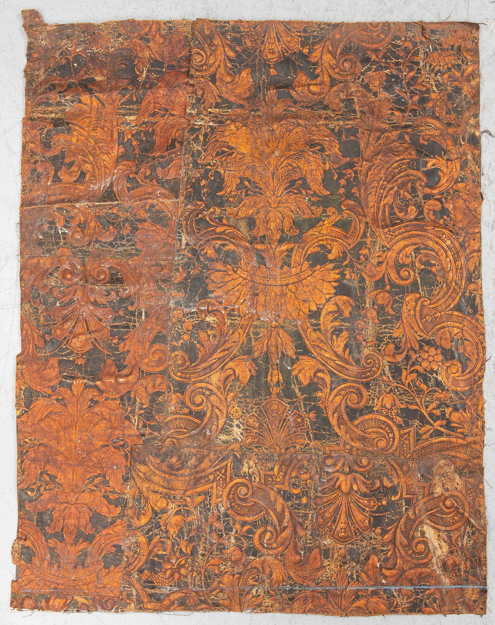 GILT LEATHER/WALLPAPER, probably Italy 17/18th century.