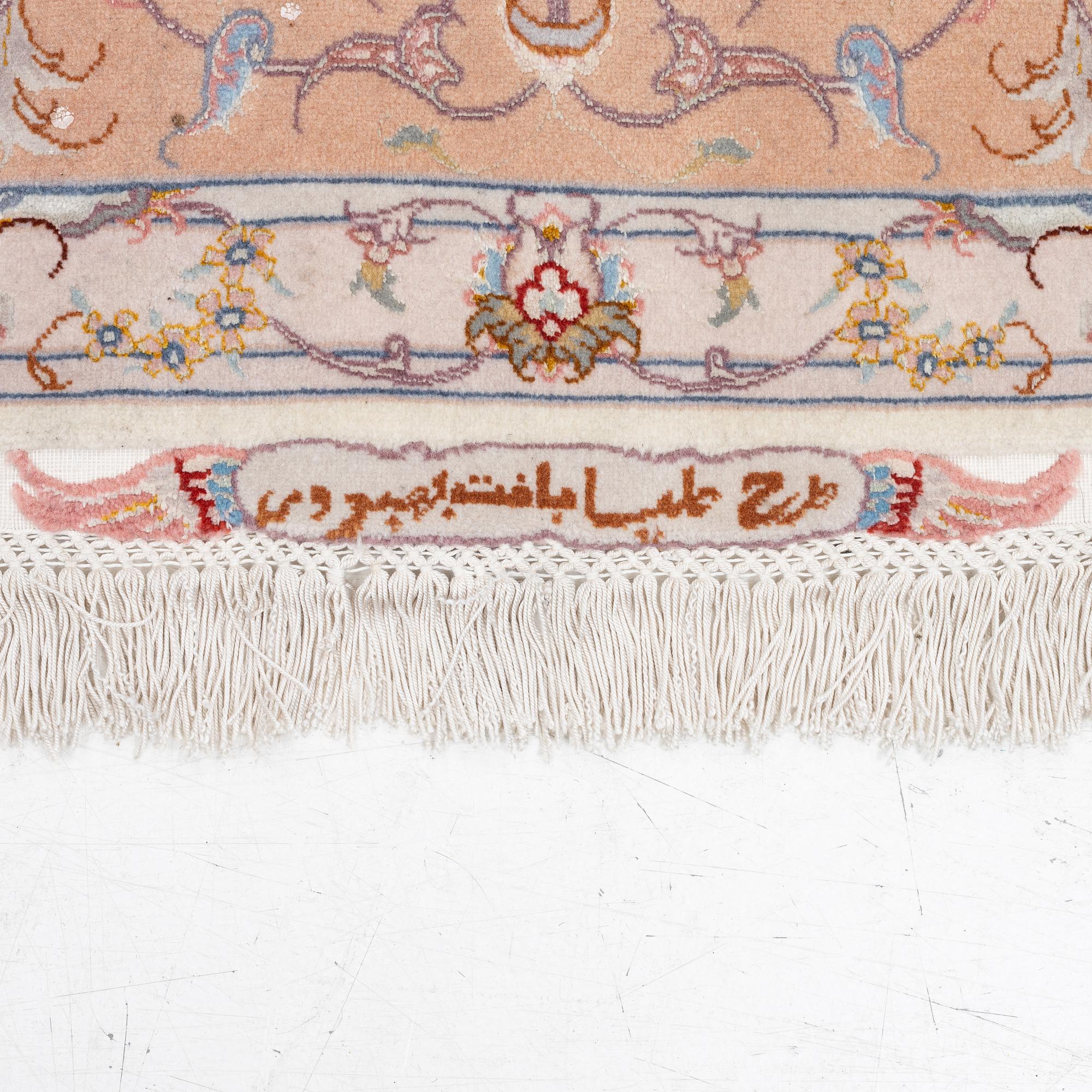 Carpet, Tabriz, silk, approx. 300 x 200 cm.