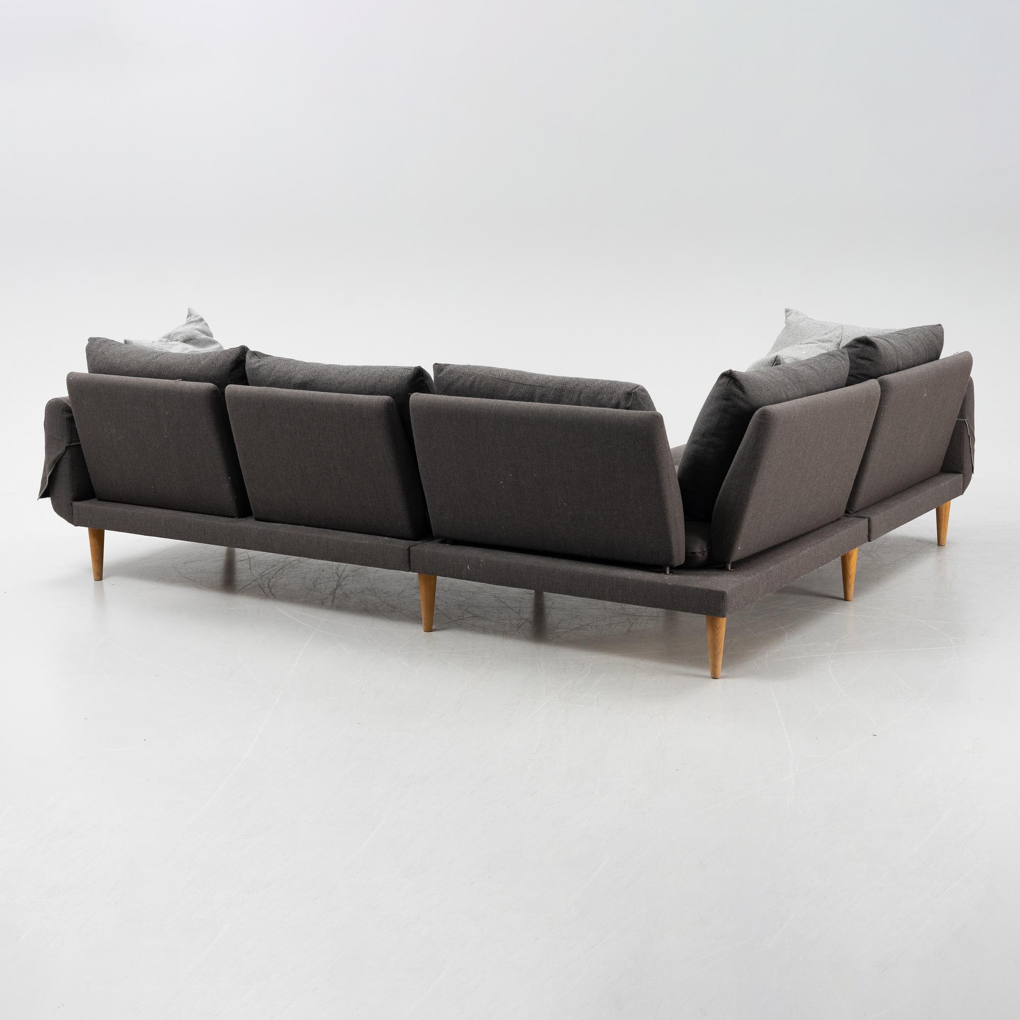 Arild Alnes, 'Everest' sofa, Brunstad, 2017.