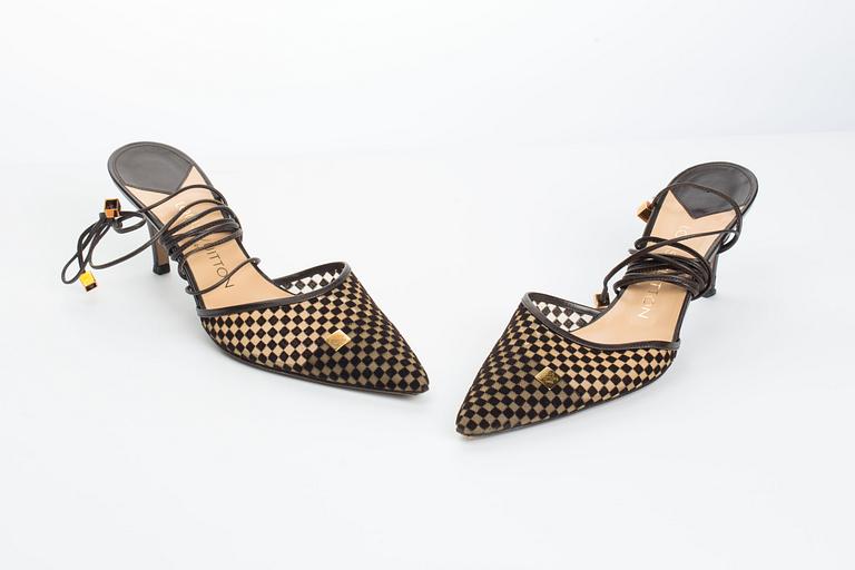 SKOR, "Cabaret", Louis Vuitton.