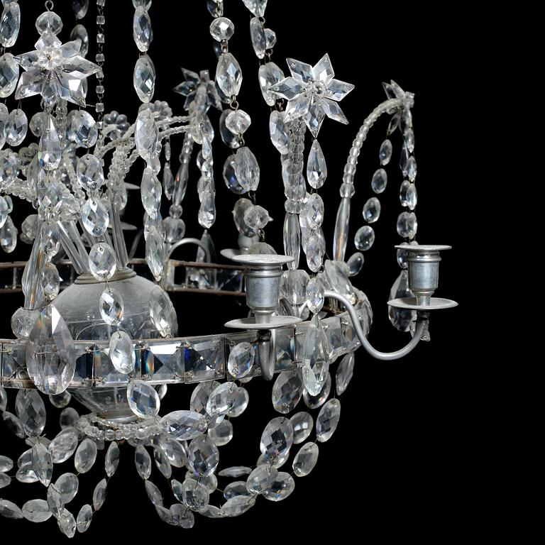 LJUSKRONOR, ett par, 1800-talets mitt. Höjd ca 80 cm.