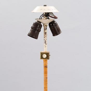 PAAVO TYNELL, golvlampa modell 9602, Taito/Idman 1900-talets mitt.