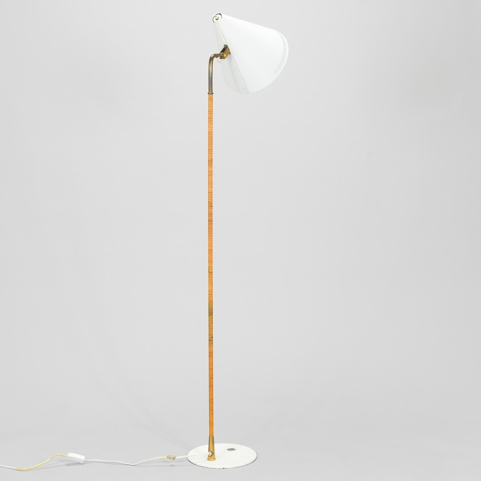 Paavo Tynell, golvlampa, modell K10-10, Idman, 1900-talets mitt.