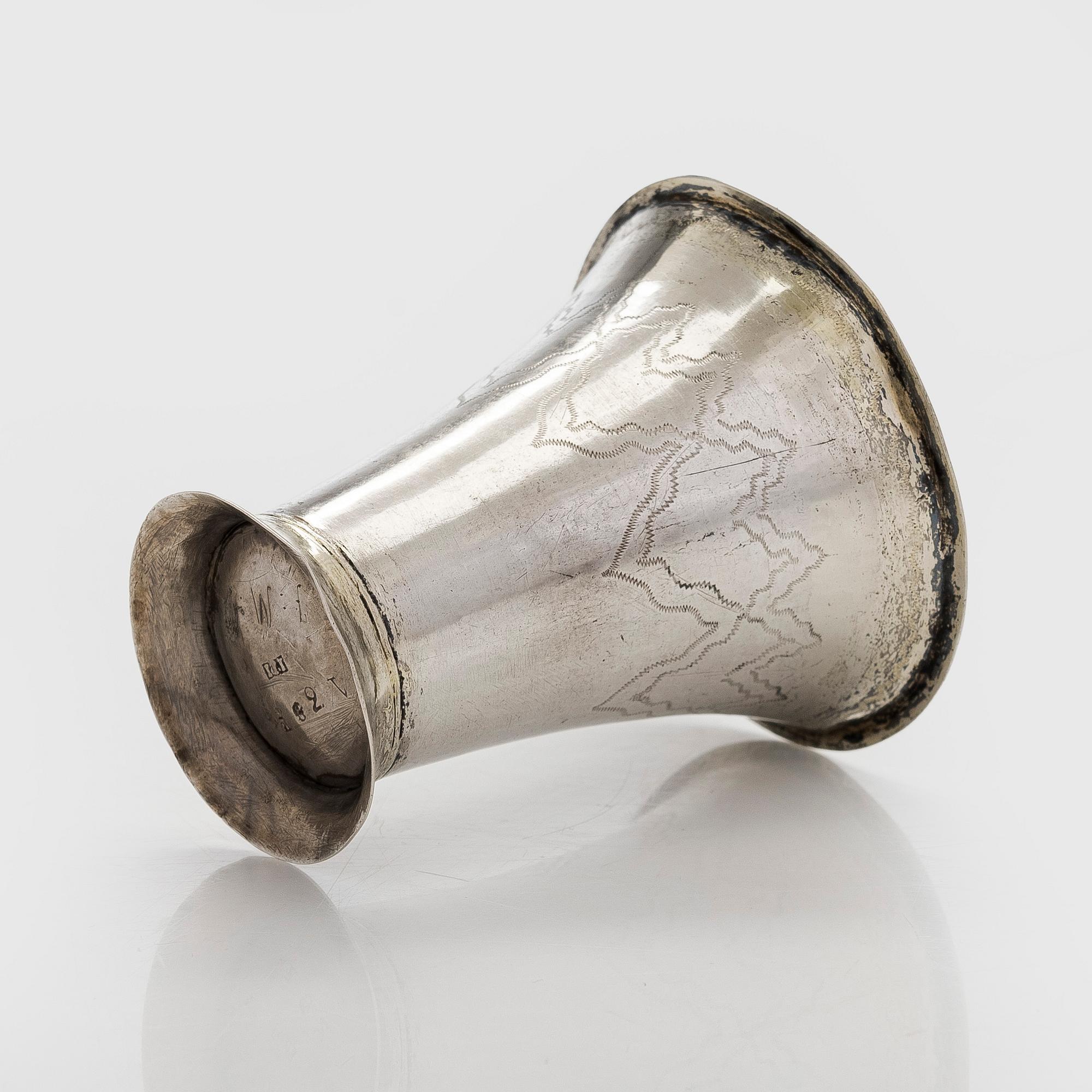 An early 19th-century silver beaker, maker's mark of Jacob Johan Jankes, Turku 1803.