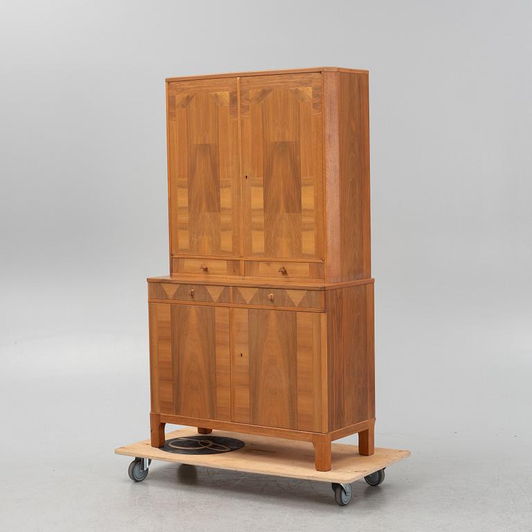 A 'Klinte' cabinet by Carl Malmsten for Åfors, second half of the 20th Century.