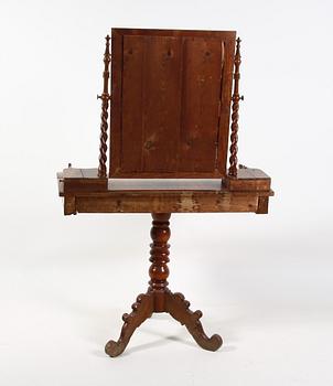 TOILETTEBORD, nyrkoko, 1800-talets andra hälft.