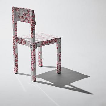 Fredrik Paulsen, a unique chair, "Chair One, Knuckles Chuckles", JOY, 2024.