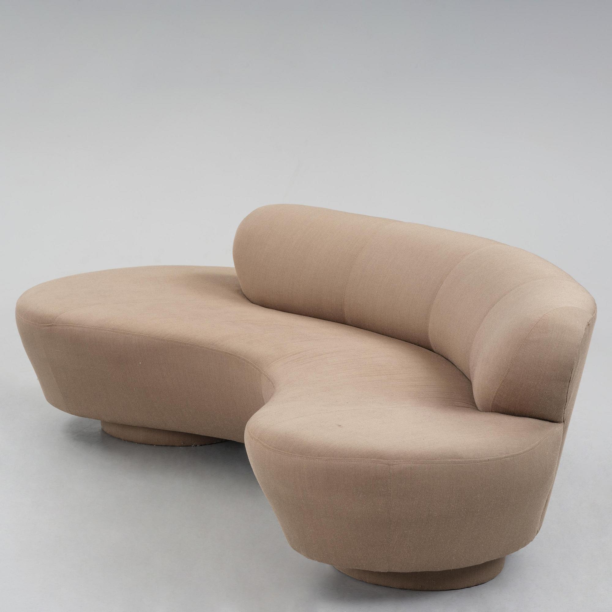 Vladimir Kagan, a "Serpentine" sofa, Directional, USA, 1970s-80s.