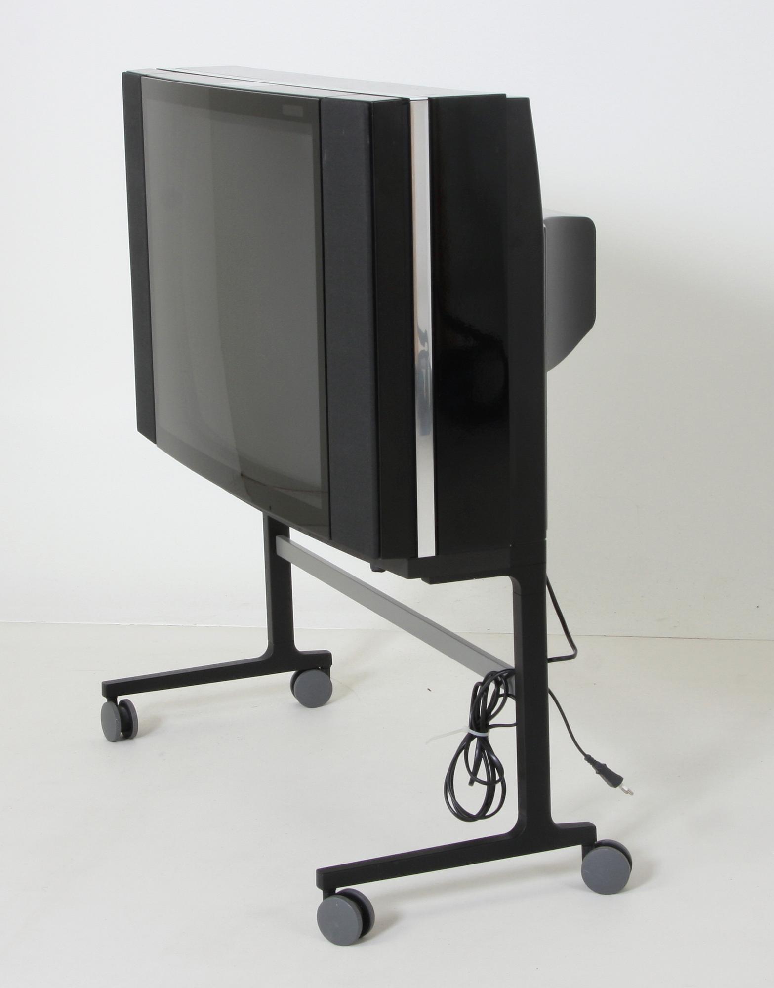 TV, Bang & Olufsen.