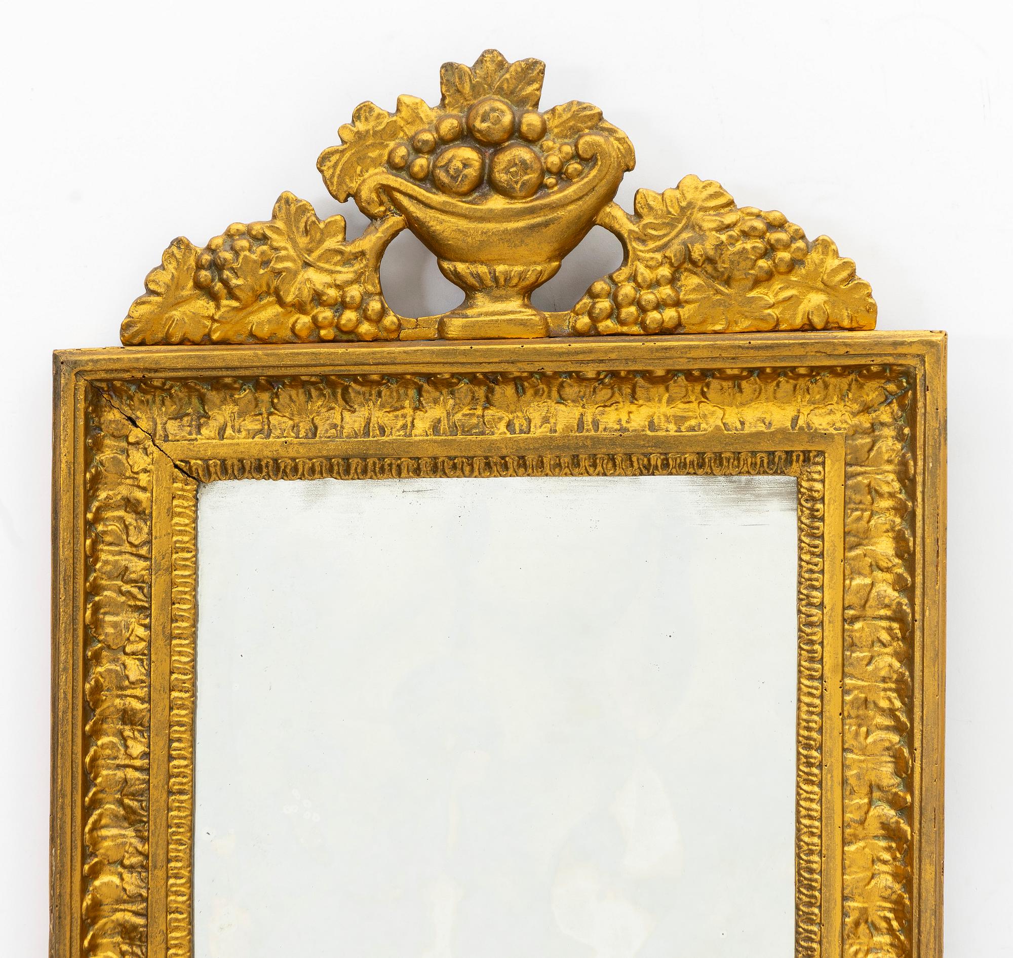 Mirror, 19th century.
