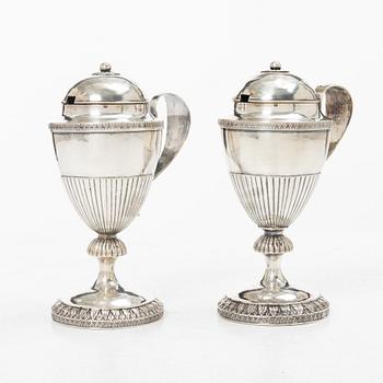 Magnus Fryberg, sugar bowls with hinged lids, a pair, silver, (active 1817-1834 (41)) Jönköping. Empire.