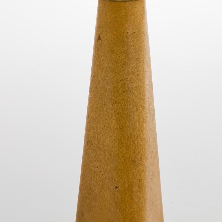 Lisa Johansson-Pape, a table lamp, model 3099, Stockmann Orno, mid 20th century.