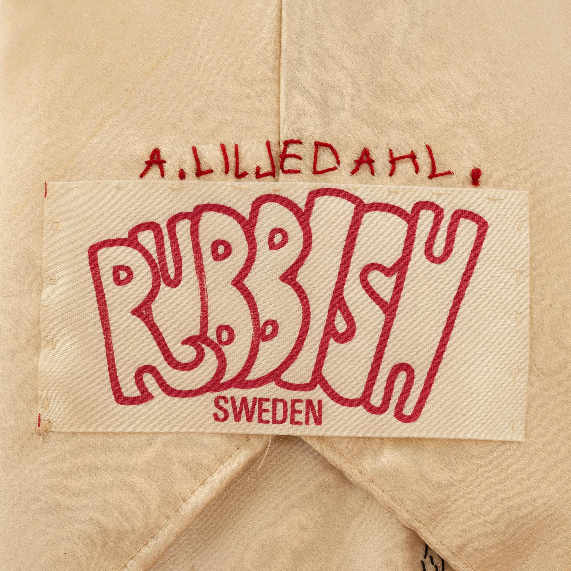 Annika Liljedahl, "Rubbish".