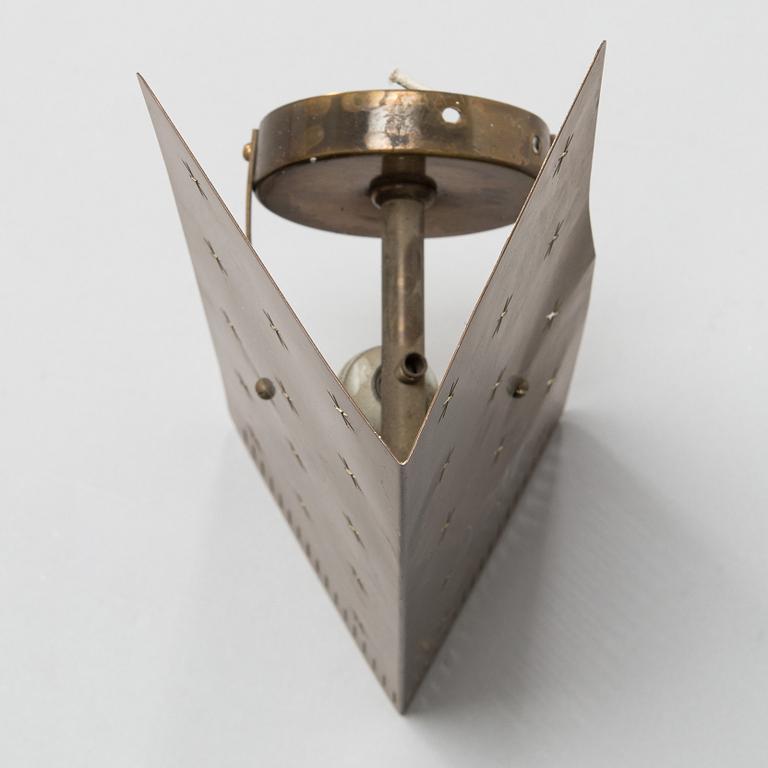 Paavo Tynell, A pair of mid-20th century '10330' wall lamps for Taito, Finland.