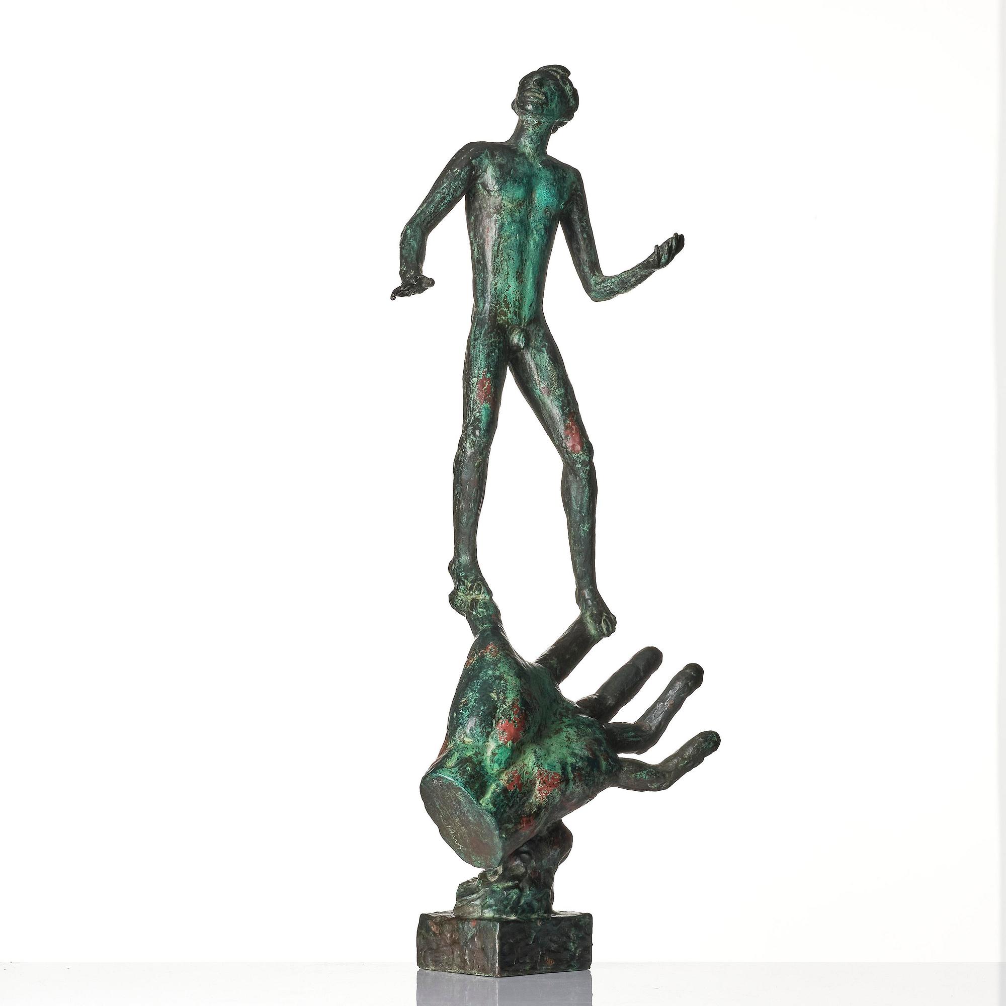 Carl Milles, "The Hand of God".