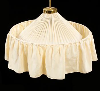 TAKLAMPA, modell 2560, Josef Frank, Firma Svenskt Tenn, höjd 40 cm.