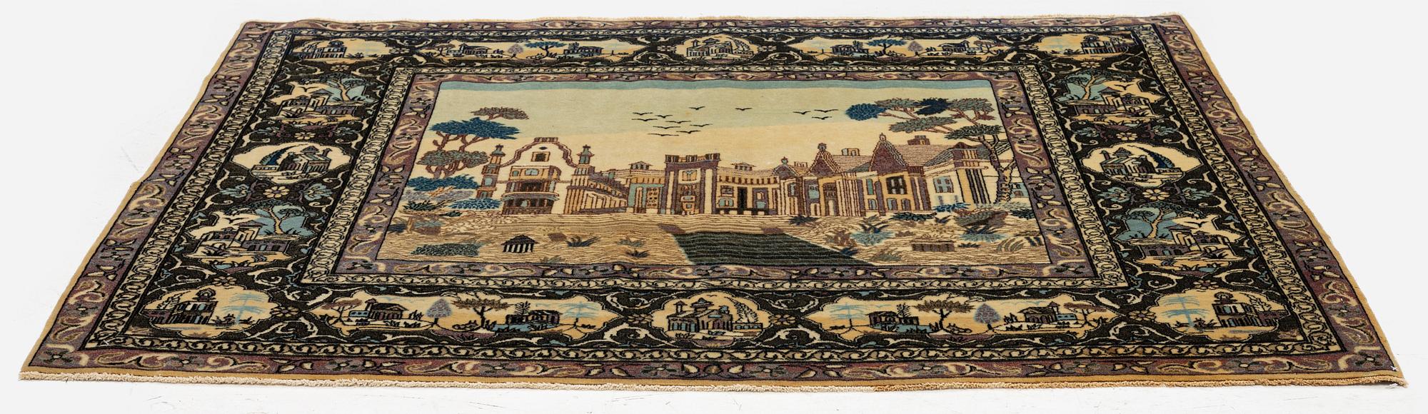 An antique Keshan 'Dabir' rug, Central Persia, c. 128 x 109 cm.