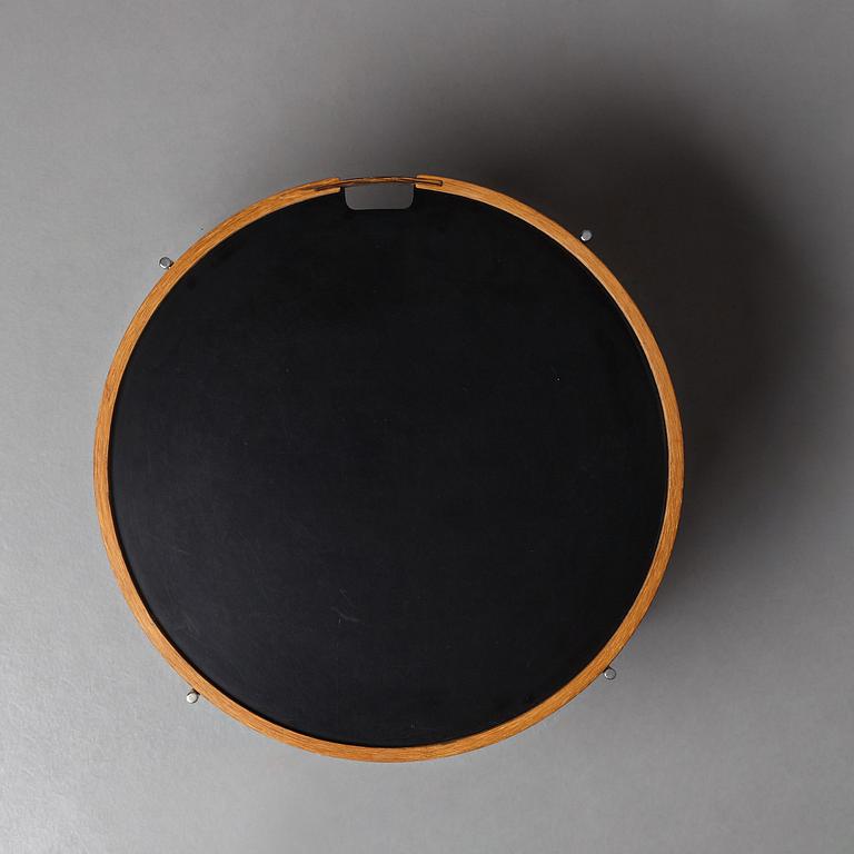 HANS J WEGNER, a "GE 453" tray table for Getama, Denmark 1970's.