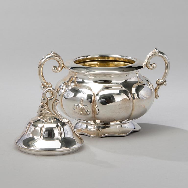 KAFFESERVIS, 3 st, silver, Helsingfors 1952. Totalvikt 1193 g.