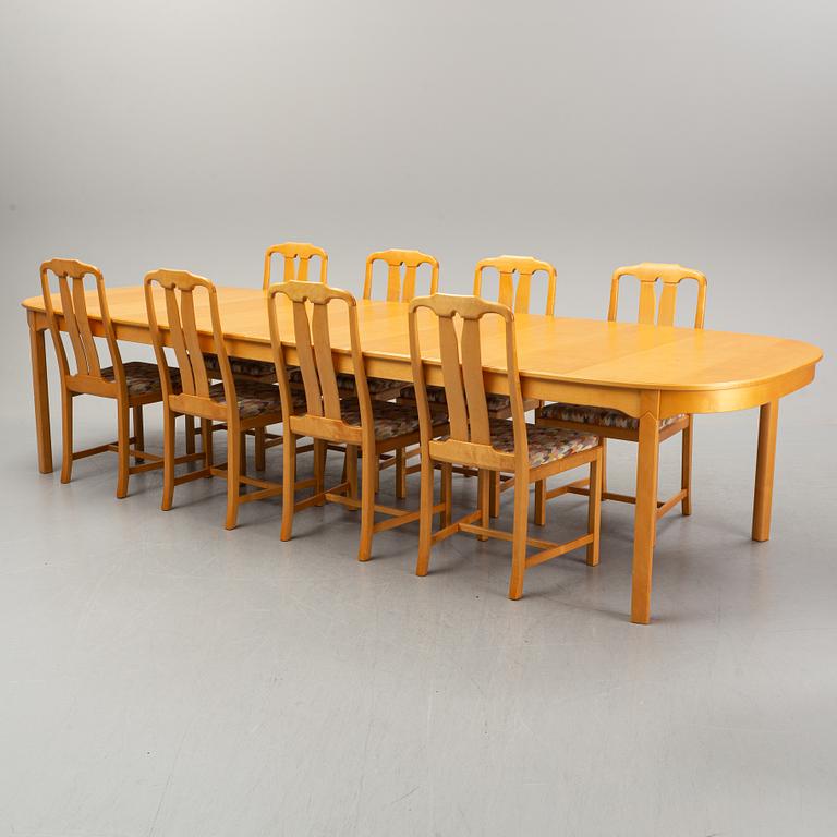 A Carl Malmsten 9-peice "Ambassaör" birch dining suite. Åfors Möbelfabrik.