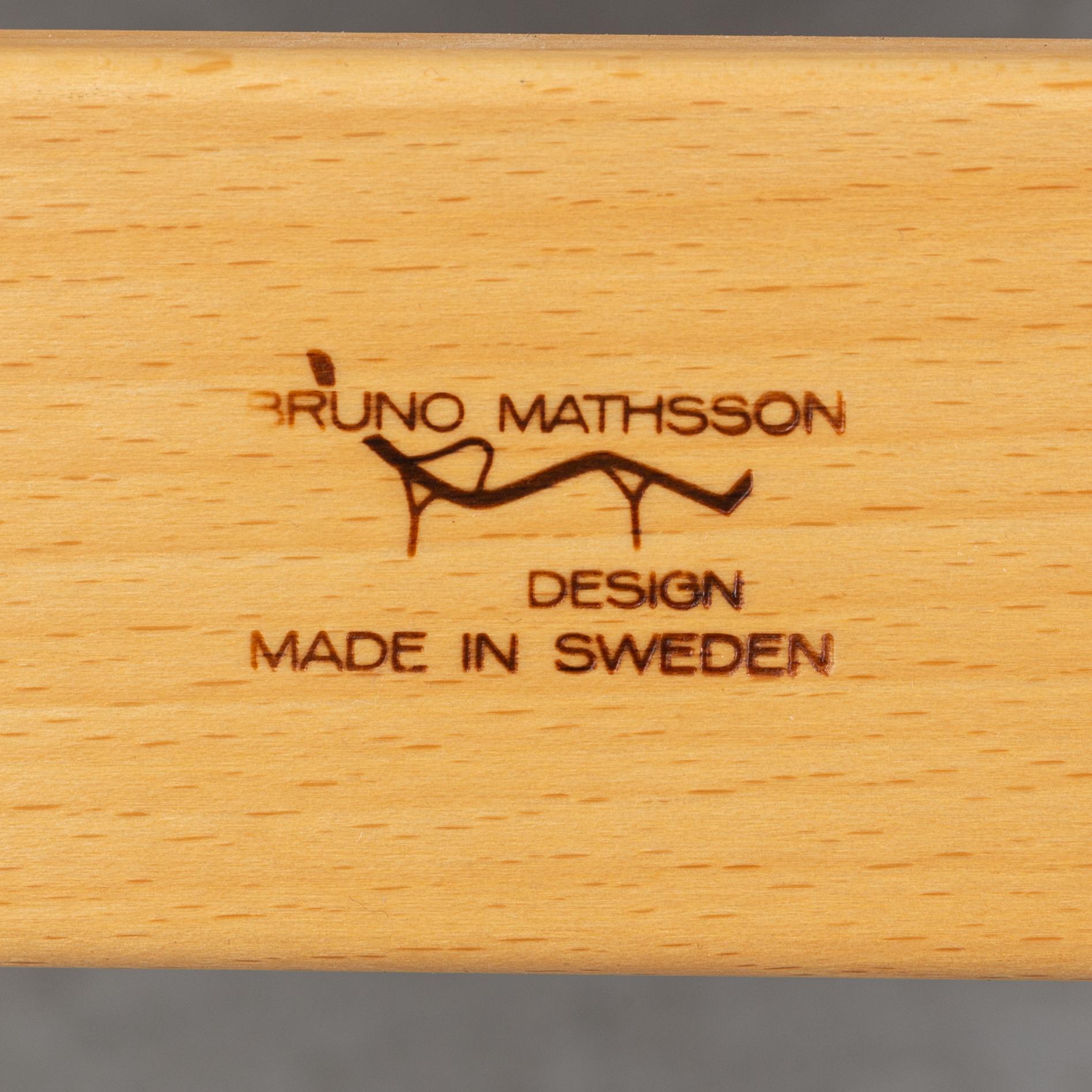 A Miranda lounge chair by Bruno Mathsson, dated 2001.